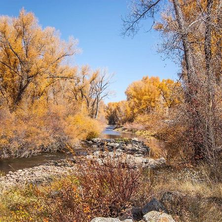 Riverfront Home With Bbq 2 Mi To Downtown Gunnison! エクステリア 写真